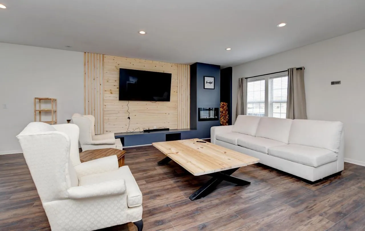 The Cg Suites Columbus 0*,