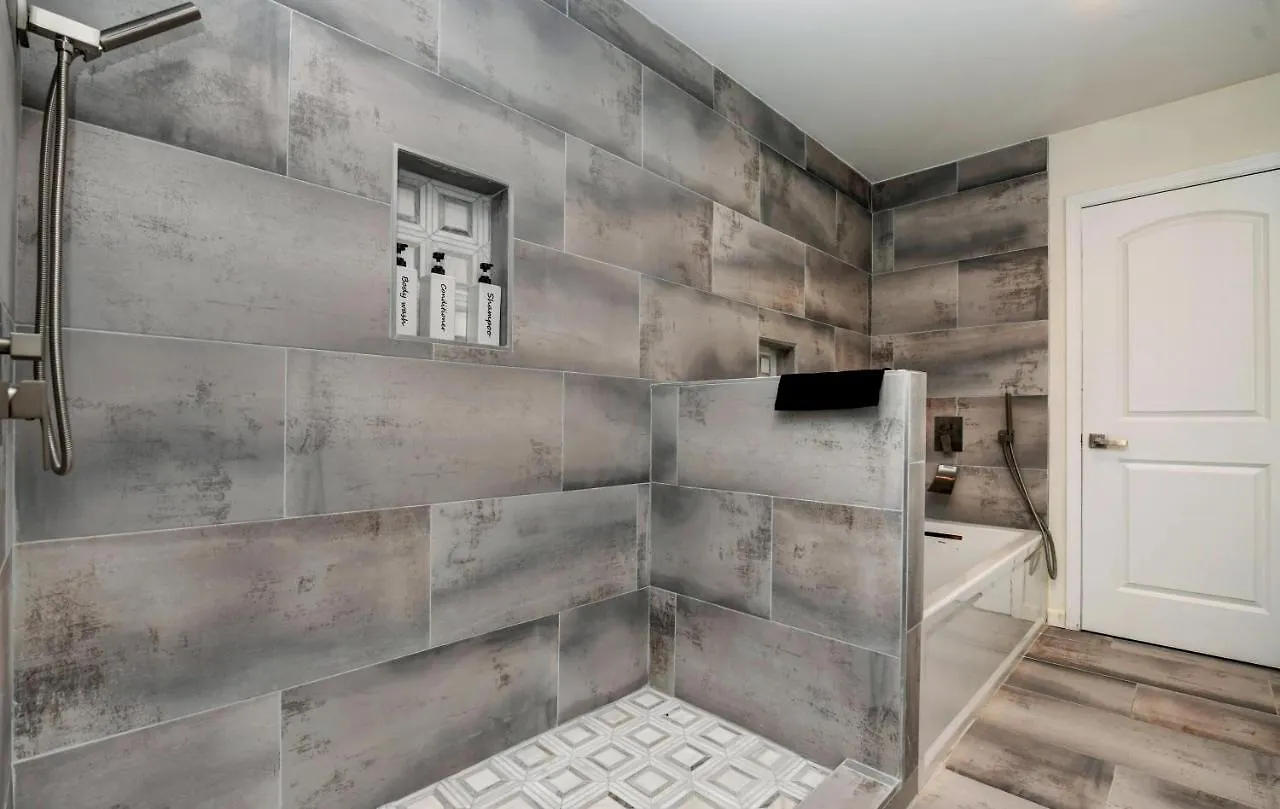 The Cg Suites Columbus